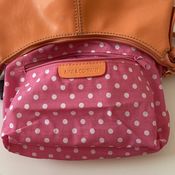 NINE & COMPANY Small Orange Zip Close Shoulder Bag - Picture 11 of 16